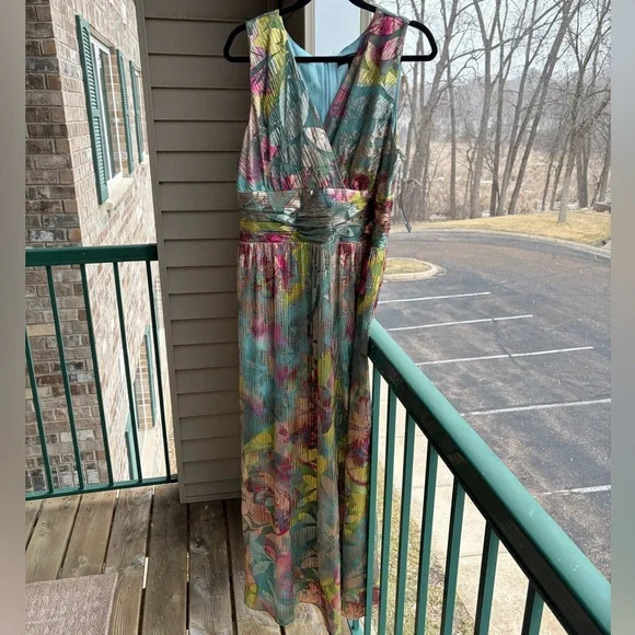 🆕 Ignite Evenings Metallic Floral Maxi Dress Size 16 Teal Gold Gown Pleated Prom - Picture 3 of 16